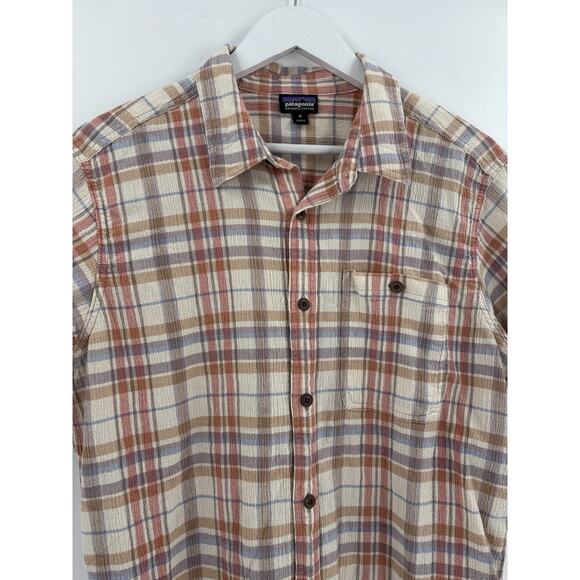 Patagonia Button Down Shirt Mens Medium Beige Red Plaid Short Sleeve 100% Cotton - Picture 4 of 16